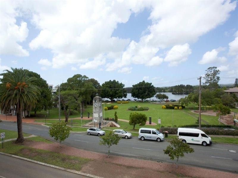 1/225-227 Victoria Street, Taree NSW 2430