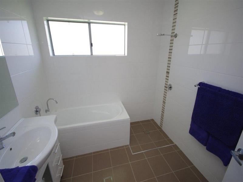 12 Mistral Place, Old Bar NSW 2430