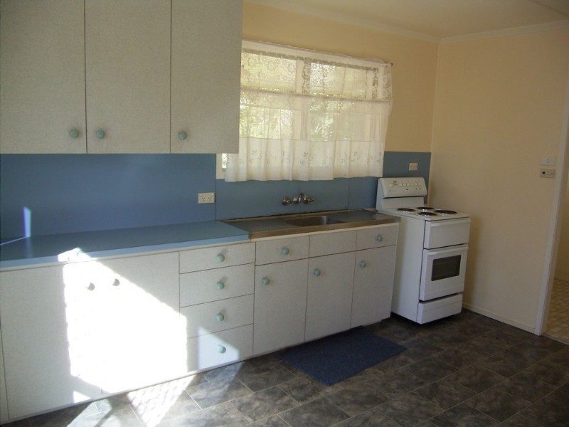 34 Dee Street, Biloela QLD 4715