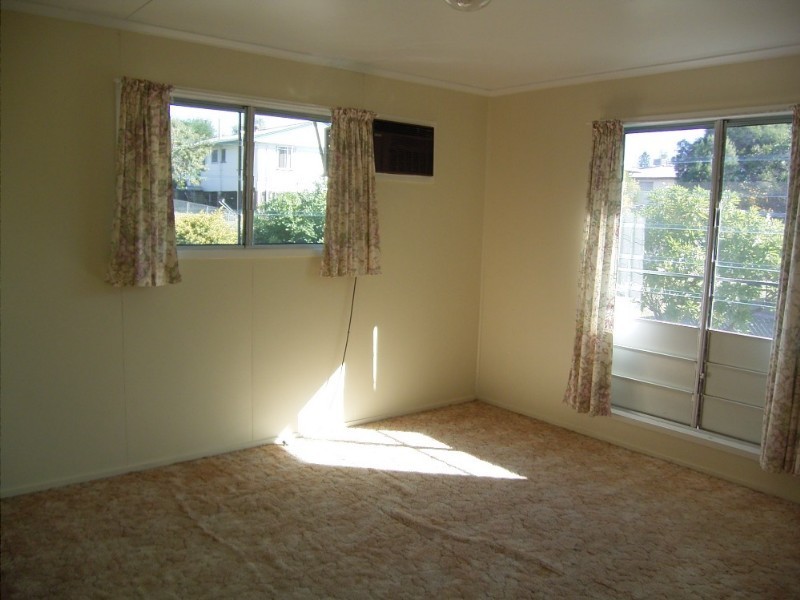 34 Dee Street, Biloela QLD 4715