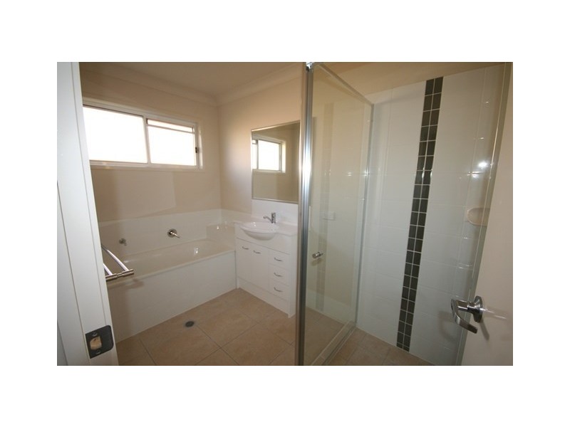 16 Panorama Drive, Biloela QLD 4715