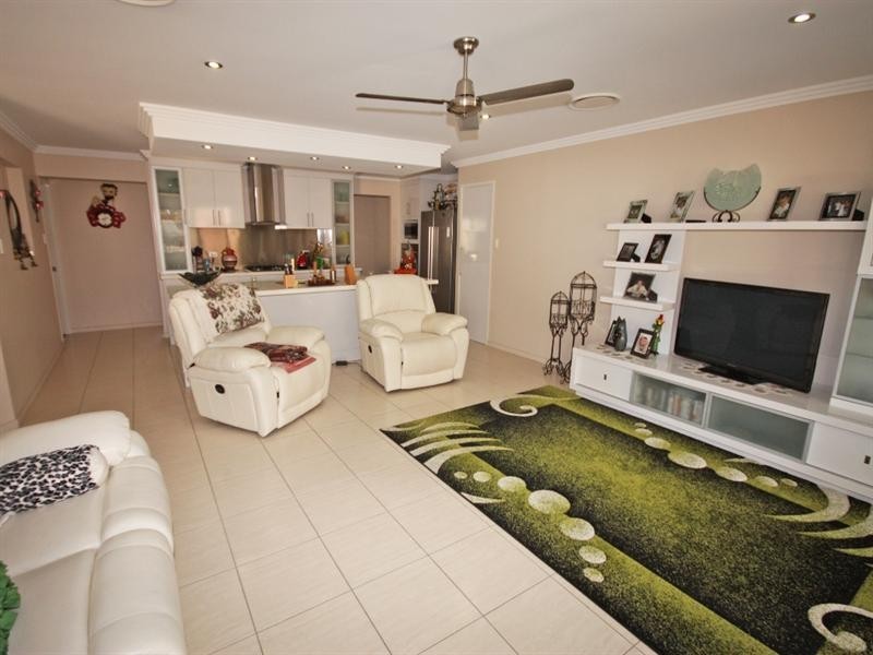 40 Paroz Crescent, Biloela QLD 4715