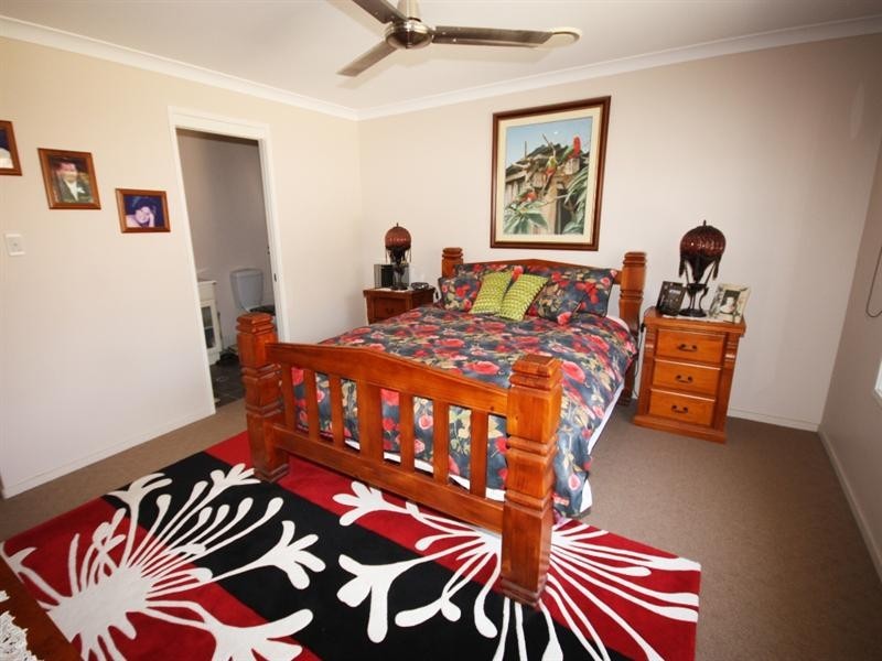 40 Paroz Crescent, Biloela QLD 4715