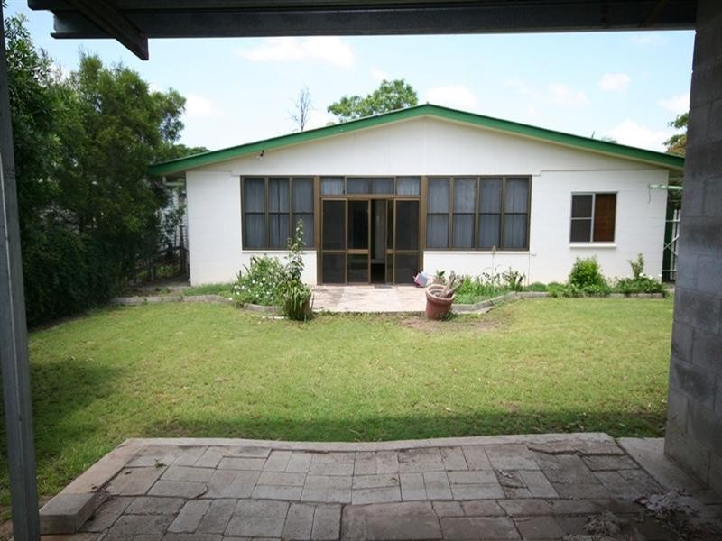 28 Grevillea Street, Biloela QLD 4715