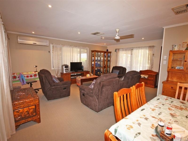 27 Cooper Street, Biloela QLD 4715