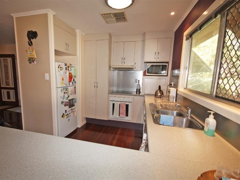 27 Cooper Street, Biloela QLD 4715