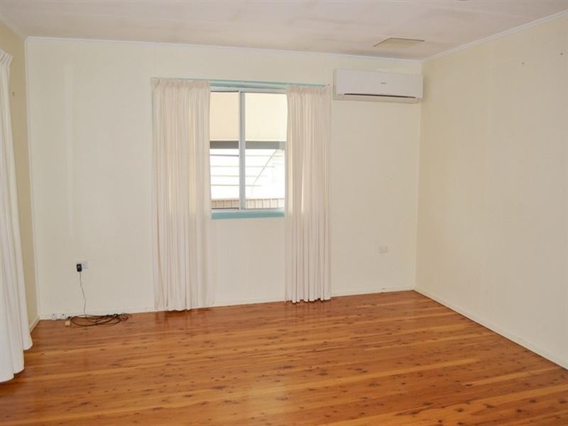 8 Castle Street, Biloela QLD 4715