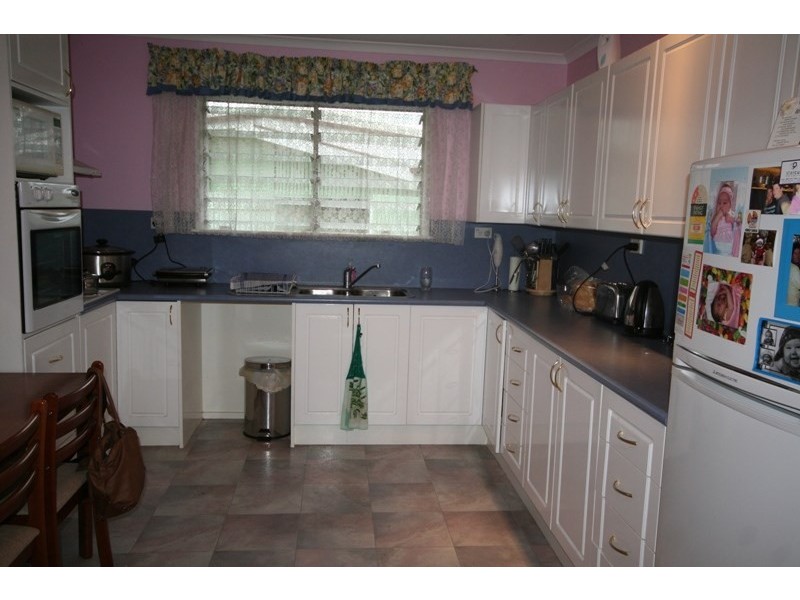 18 Tiamby Street, Biloela QLD 4715