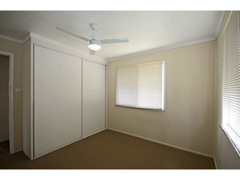 10 Dee Street, Biloela QLD 4715