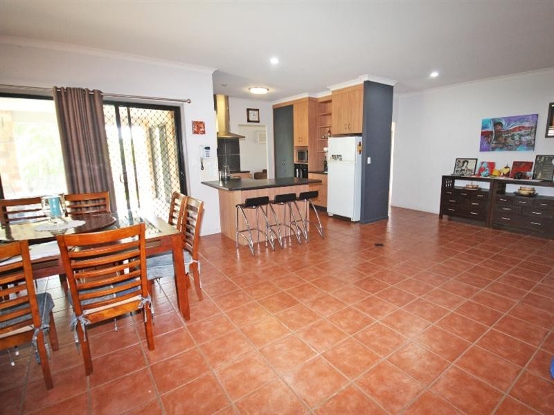 10 Ebony Way, Biloela QLD 4715