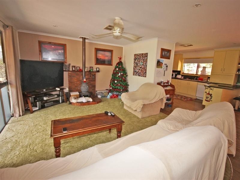 42 Blanchs Road, Thangool QLD 4716