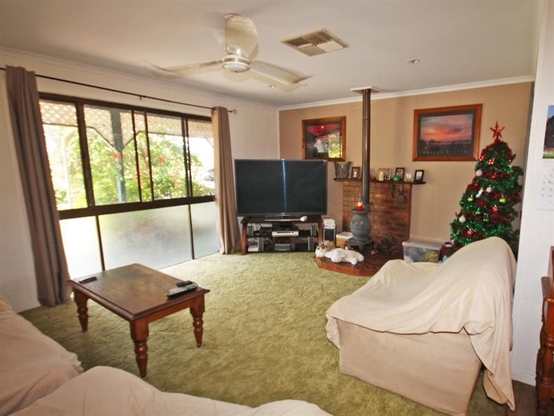 42 Blanchs Road, Thangool QLD 4716