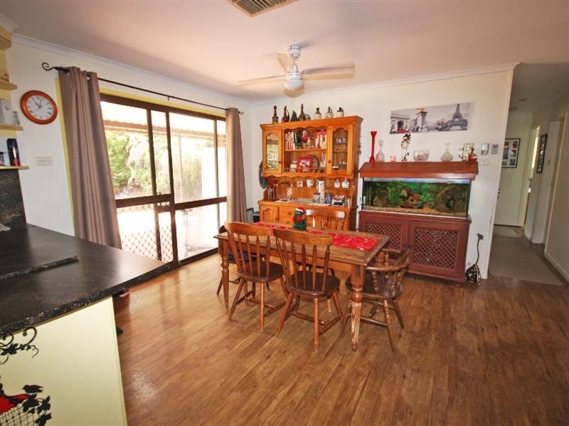 42 Blanchs Road, Thangool QLD 4716