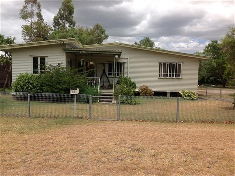 85 Bell Street, Biloela QLD 4715