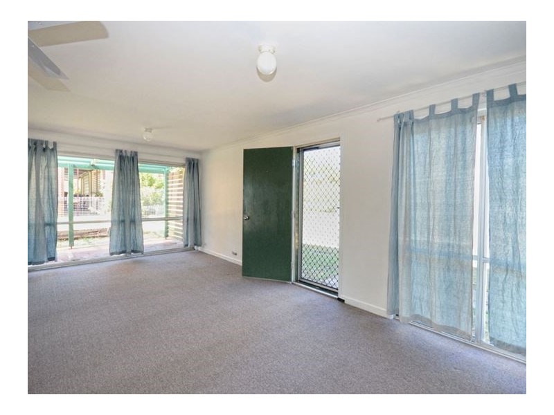 4 Raglan Street, Biloela QLD 4715