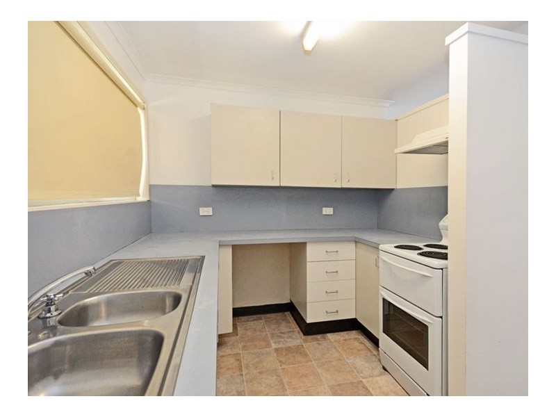 4 Raglan Street, Biloela QLD 4715