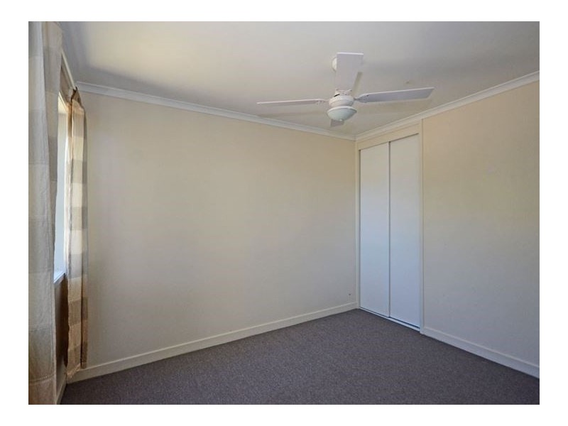 4 Raglan Street, Biloela QLD 4715