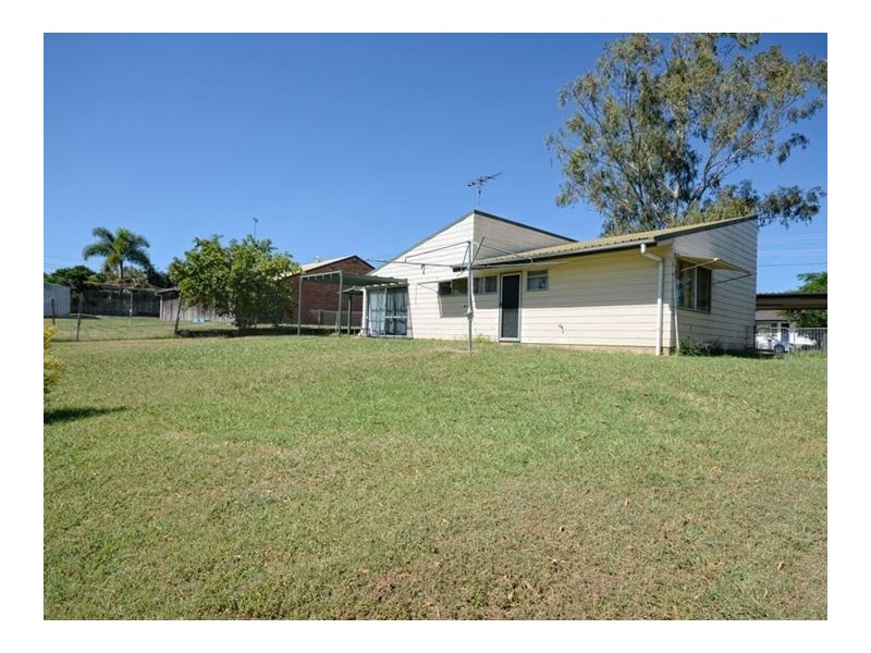 4 Raglan Street, Biloela QLD 4715