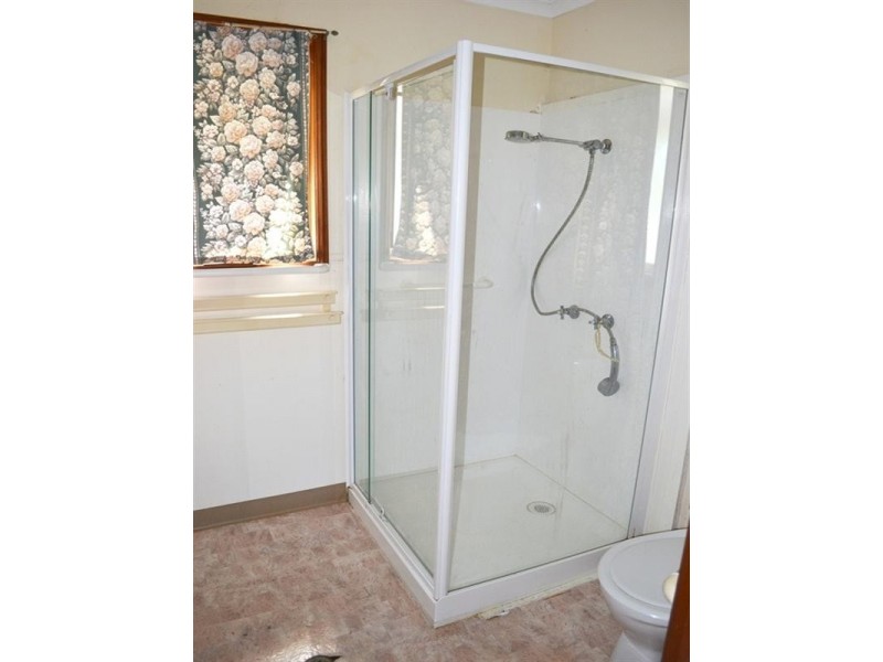 3 Stanley Street, Goovigen QLD 4702