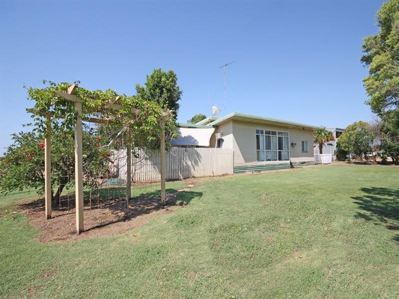 “Girrahween” Eidsvold-Theodore Road, Theodore QLD 4719