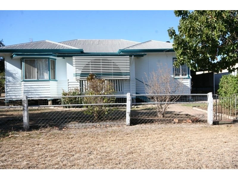 4 Callide Street, Biloela QLD 4715