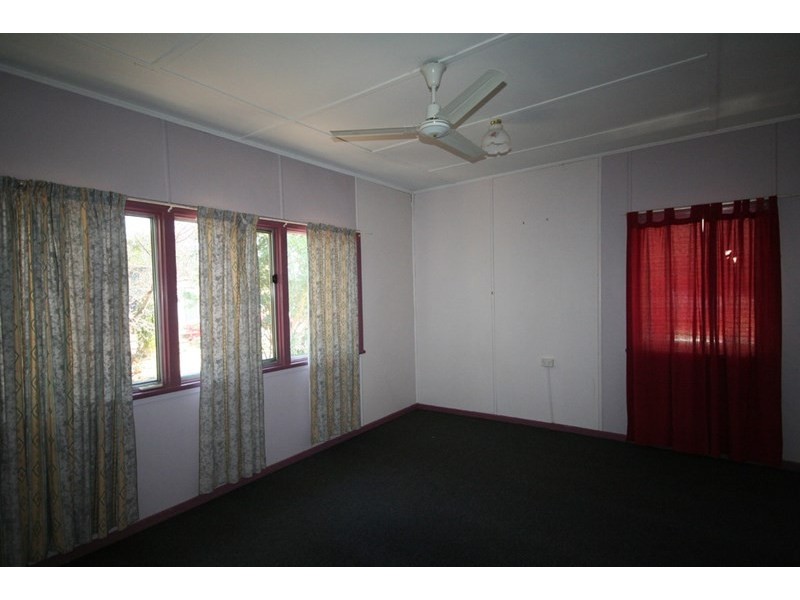 4 Callide Street, Biloela QLD 4715