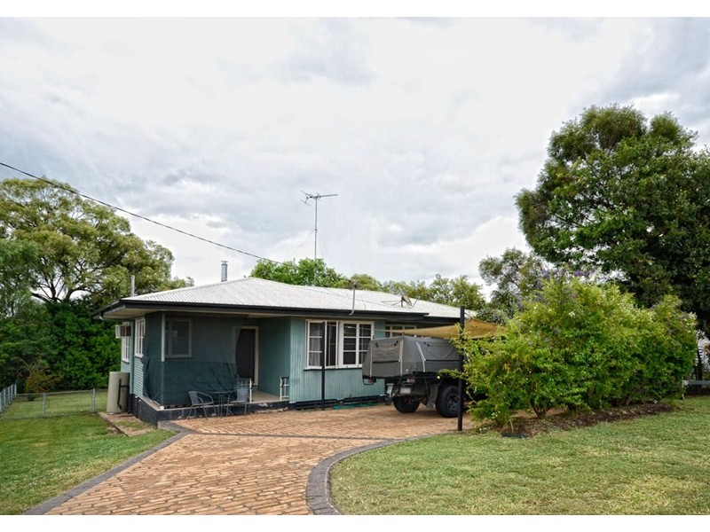 109 Bell Street, Biloela QLD 4715