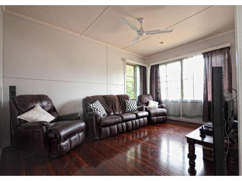 109 Bell Street, Biloela QLD 4715