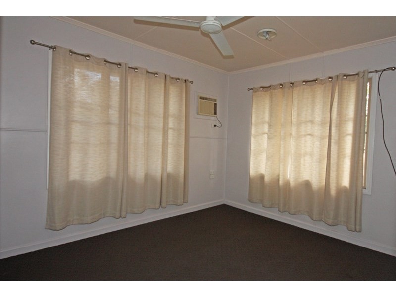 109 Bell Street, Biloela QLD 4715