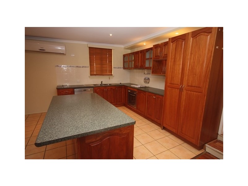 90 Kariboe Street, Biloela QLD 4715