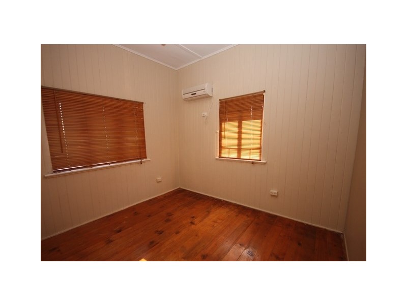 90 Kariboe Street, Biloela QLD 4715