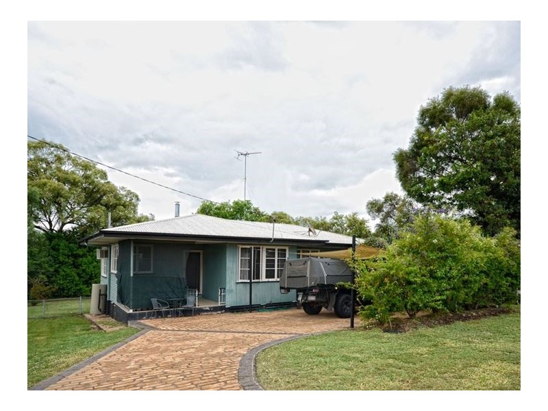 109 Bell Street, Biloela QLD 4715