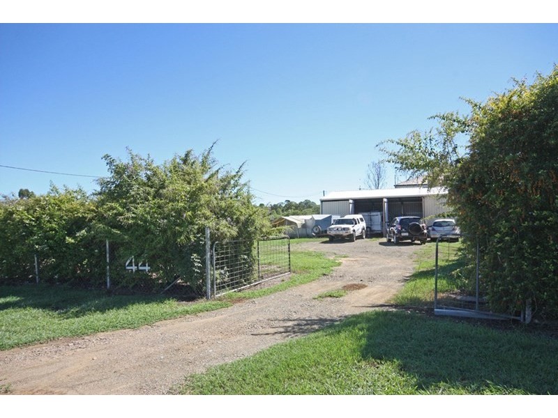 44 Stanley Street, Thangool QLD 4716