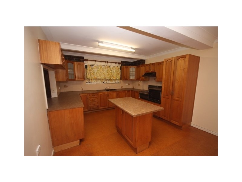 59 Bell Street, Biloela QLD 4715