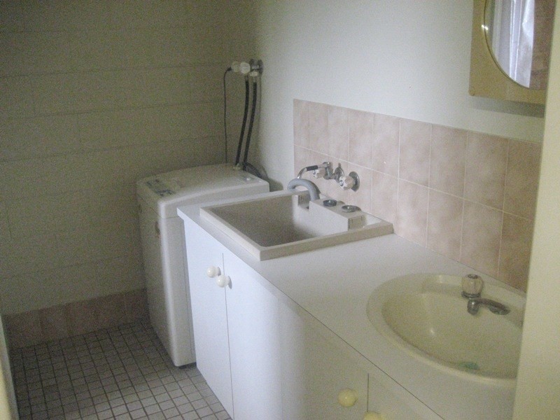 6/82-84 Kariboe Street, Biloela QLD 4715