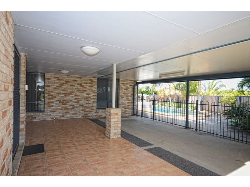 6 Ebony Way, Biloela QLD 4715