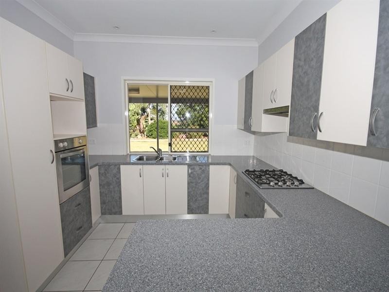 11 Dobbs Court, Biloela QLD 4715