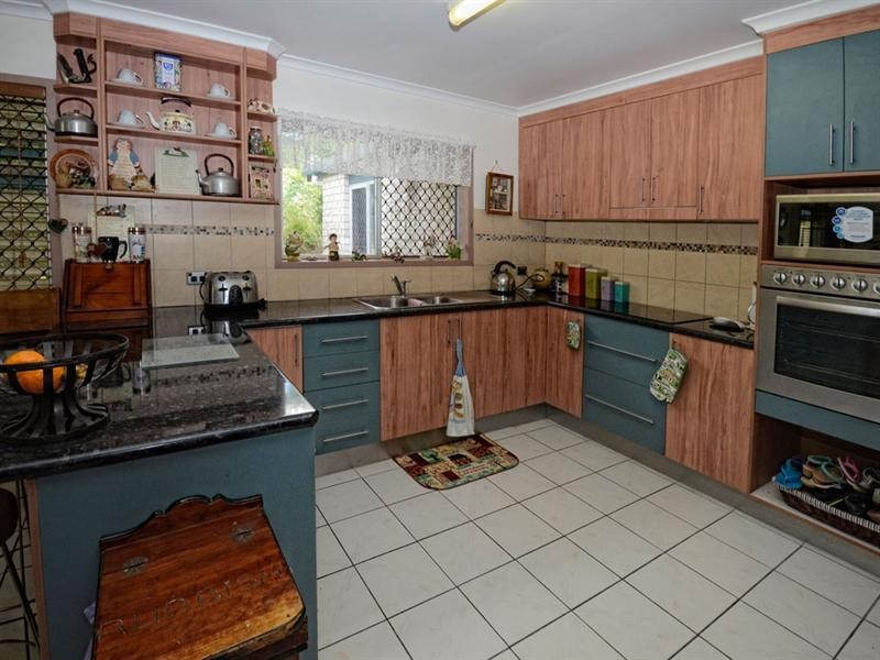 14 Lookerbie Street, Biloela QLD 4715