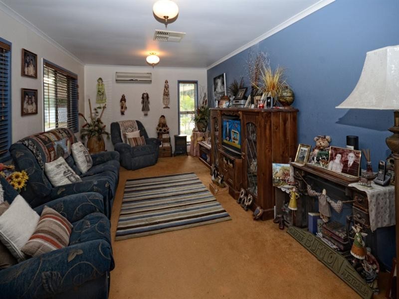 14 Lookerbie Street, Biloela QLD 4715