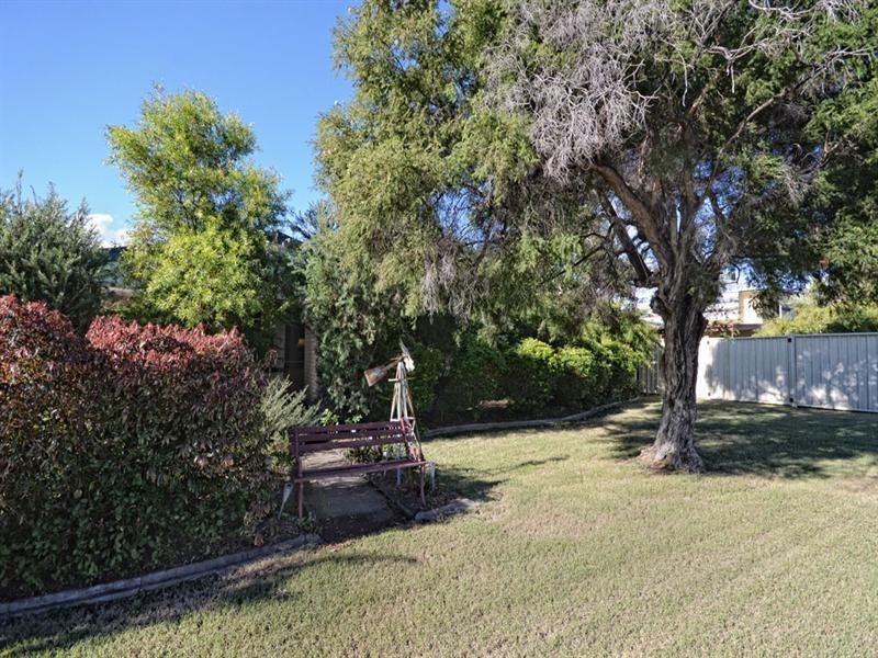 14 Lookerbie Street, Biloela QLD 4715