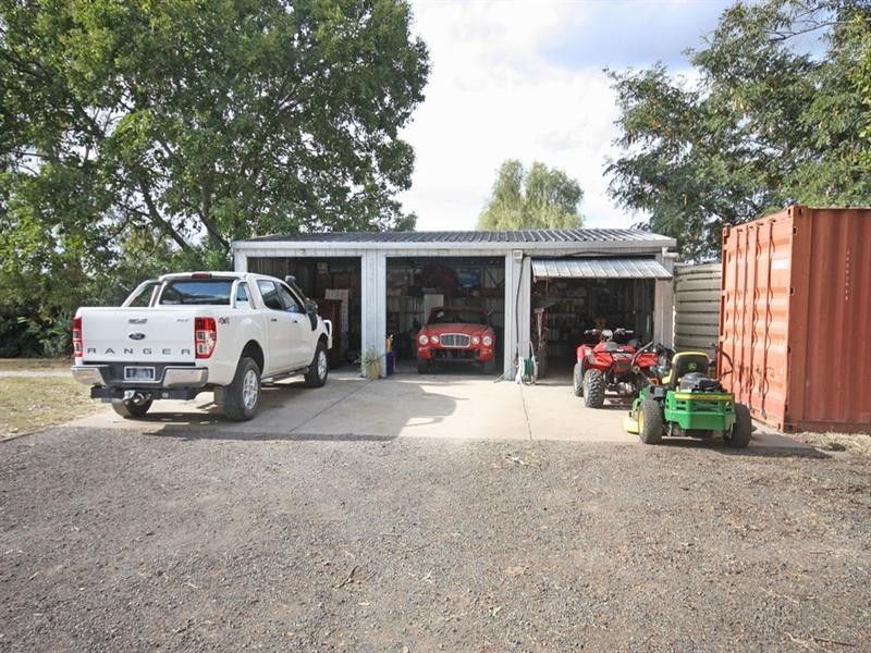 131 Saras Lane, Biloela QLD 4715