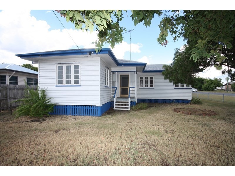 82 Bell Street, Biloela QLD 4715