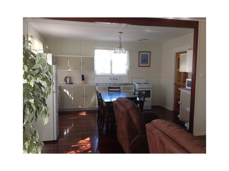 18 Don Street, Biloela QLD 4715