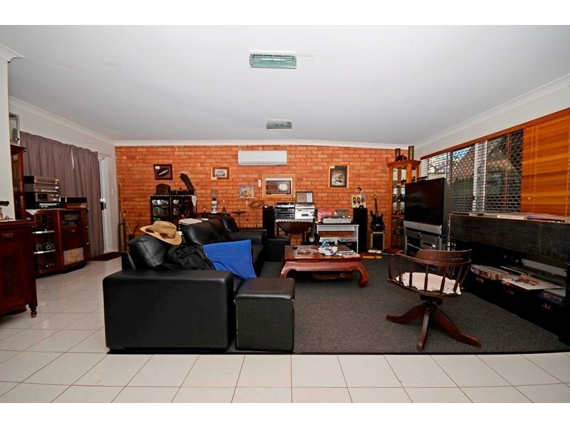 102 Bell Street, Biloela QLD 4715