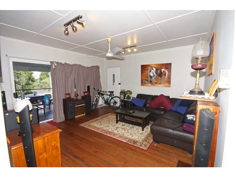 102 Bell Street, Biloela QLD 4715