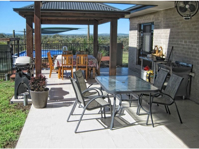 19 Earlsfield Street, Biloela QLD 4715