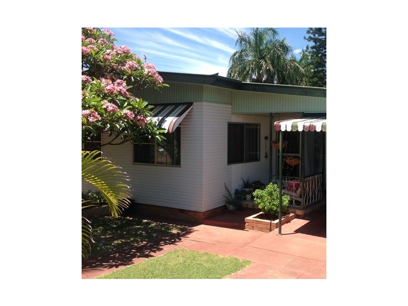 2/103 Bell Street, Biloela QLD 4715