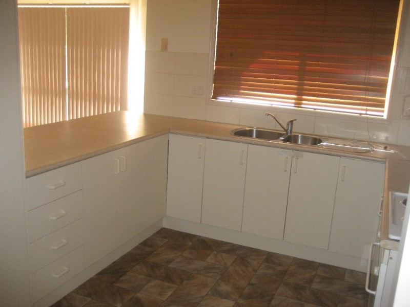 16 Ward Crescent, Biloela QLD 4715