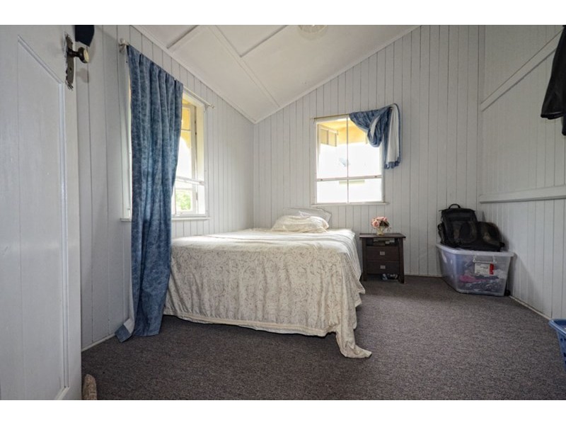 77 Grevillea Street, Biloela QLD 4715