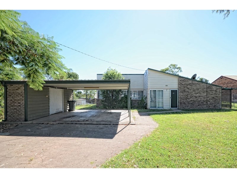 4 Raglan Street, Biloela QLD 4715